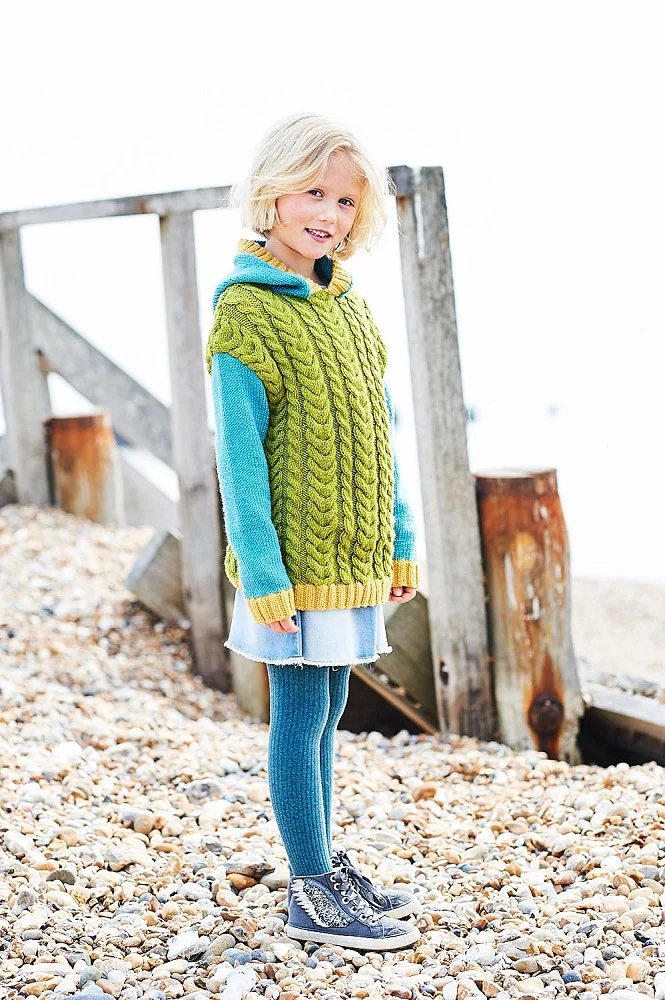 Strickanleitung Stylecraft Bellissima DK Nr. 9708 Mädchenpullover