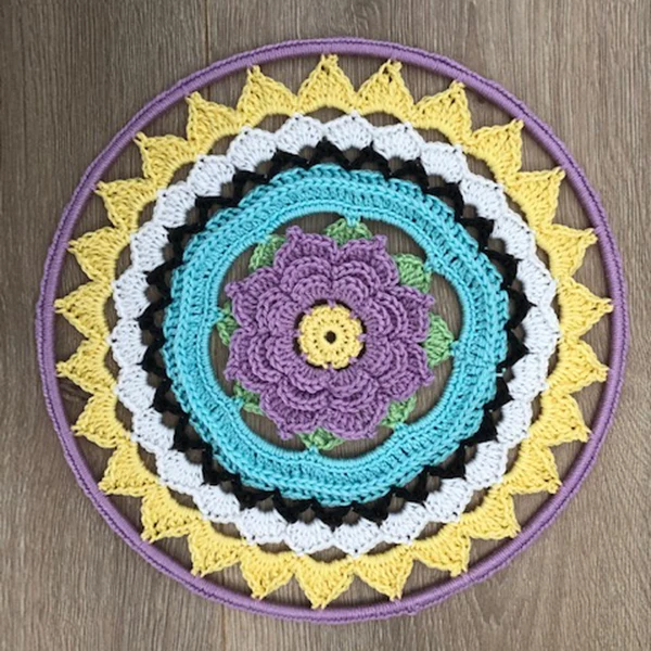 Häkelanleitung „Mandala Fiorella“