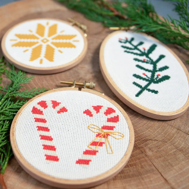 Weihnachts-Stickpaket