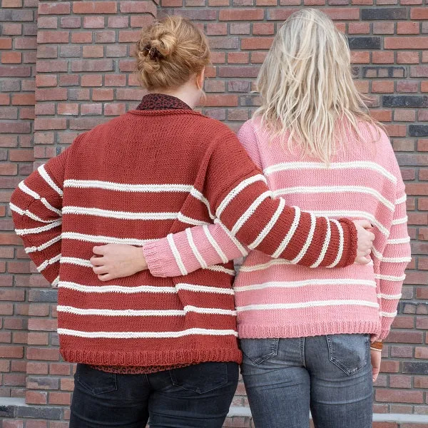 Strickanleitung „Yarn and Colors Striped Jumper Reversed“