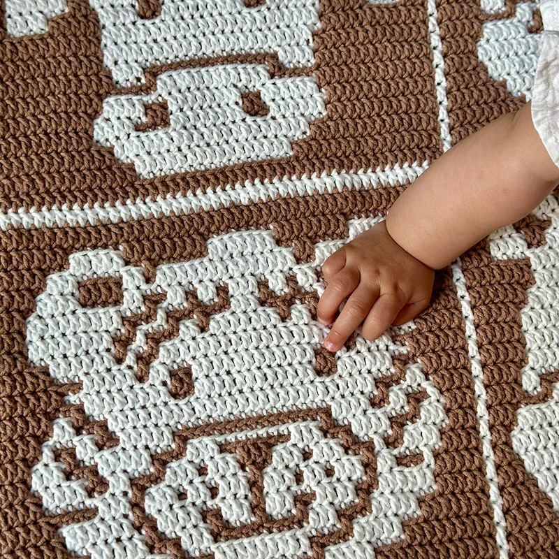 Häkelpaket für die Spielmatte „Animal Adventure“ – YarnZoo