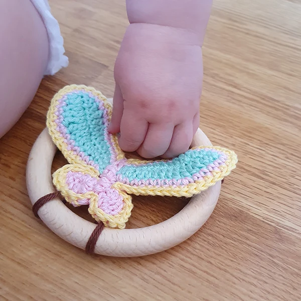 Häkelanleitung für den Beißring „Fairyland“