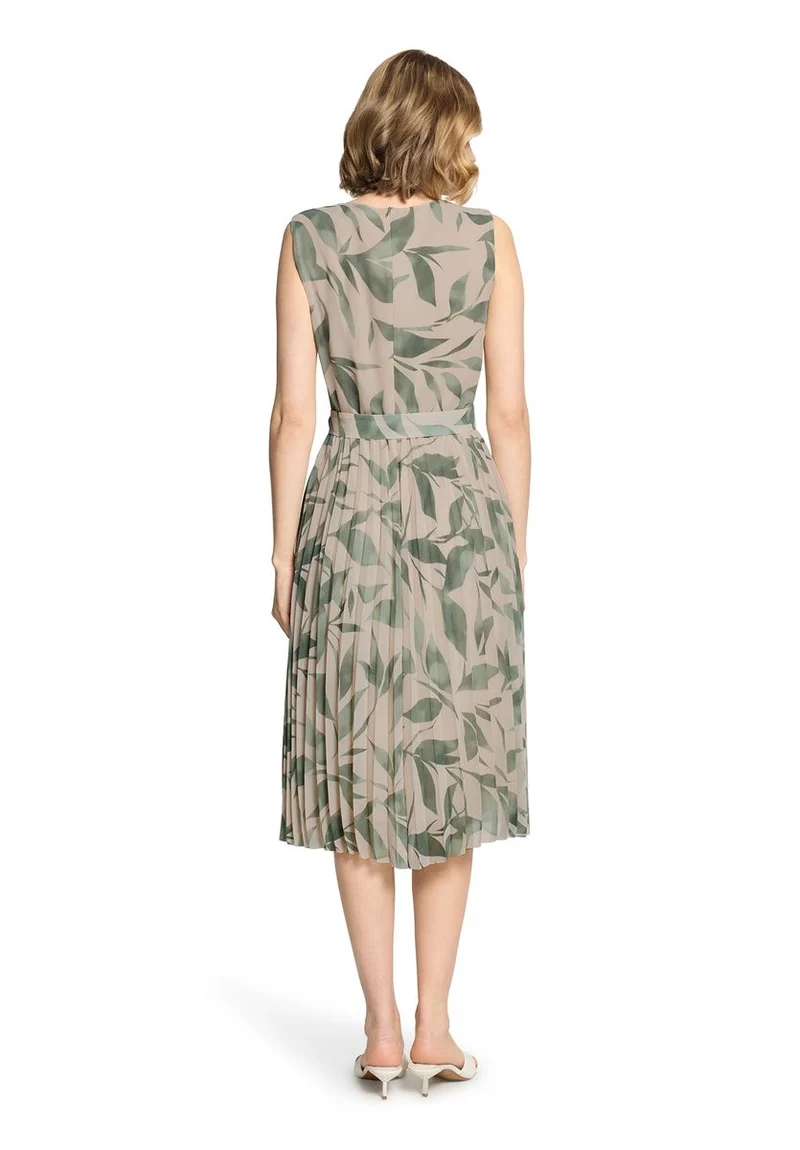Chiffonkleid