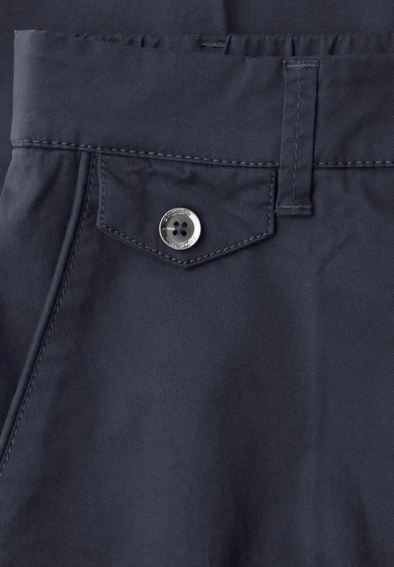Chino im Casual Fit in softer Qualität