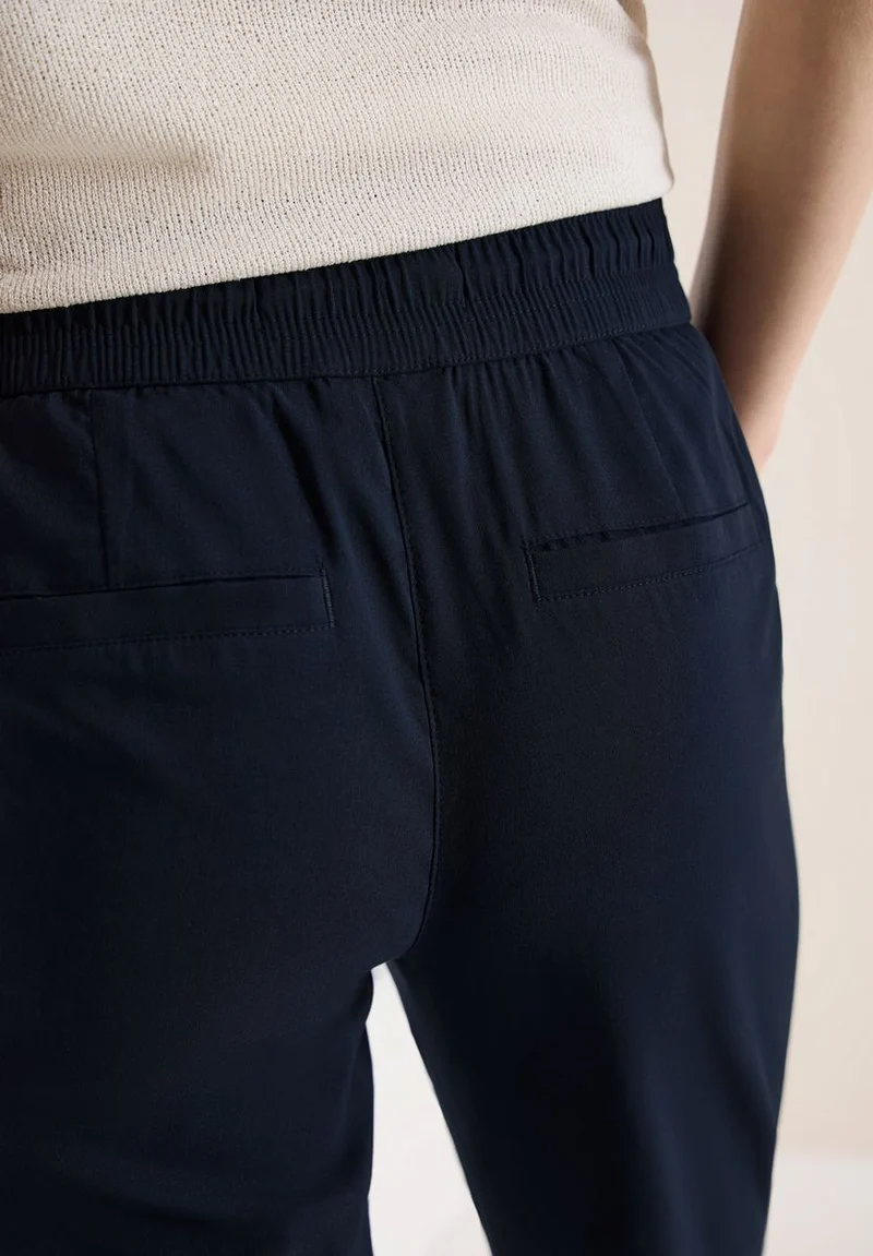 Mid Waist Slim Leg Hose im Casual Fit