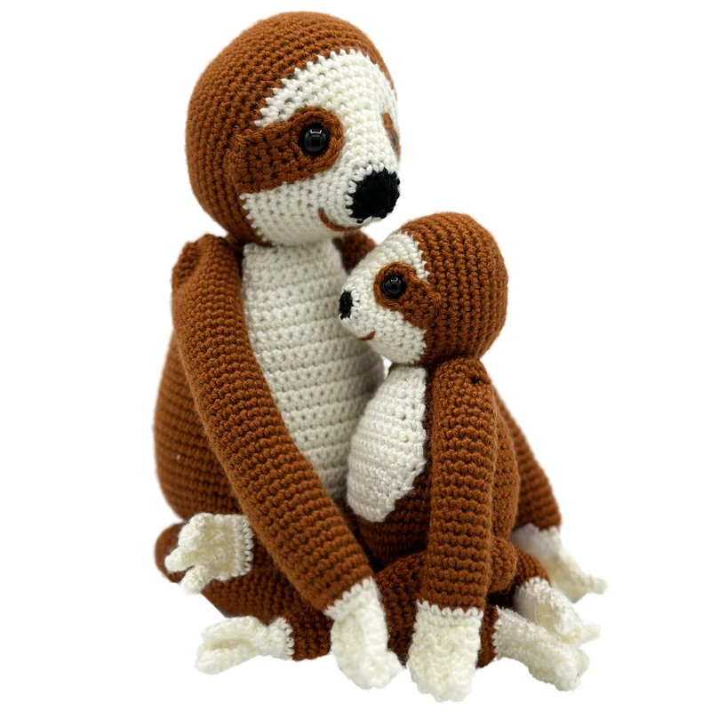 Loulou, das Faultier & Baby – Häkelpaket – YarnZoo