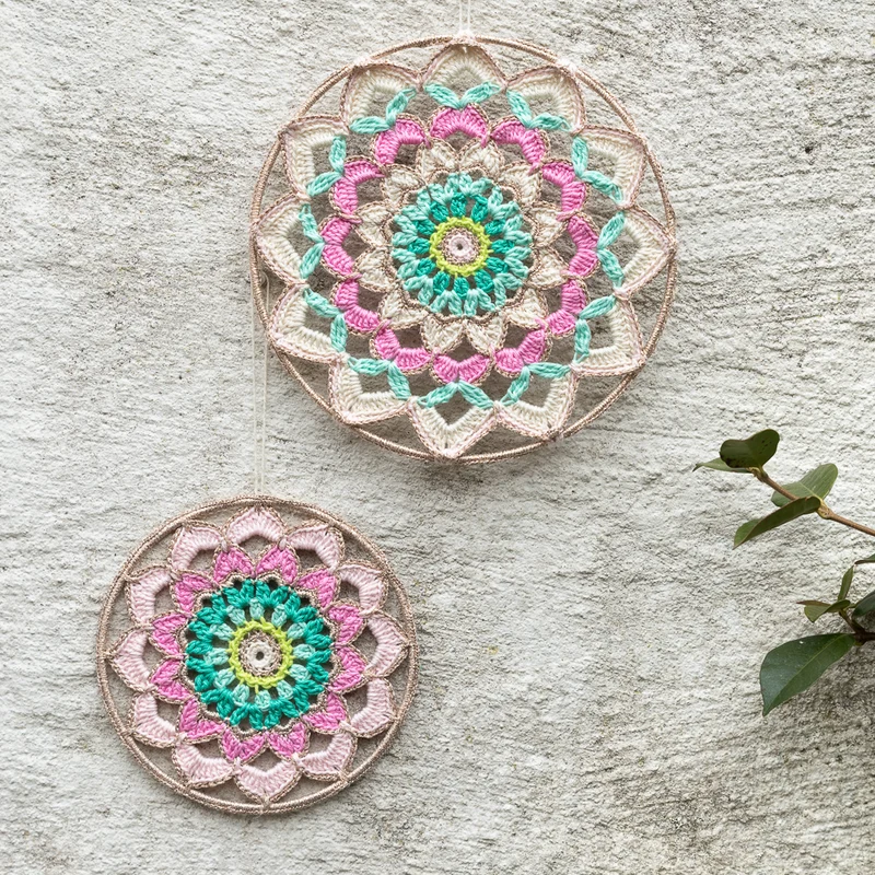 Häkelanleitung von Yarn and Colors: „Spring with Petalshed“