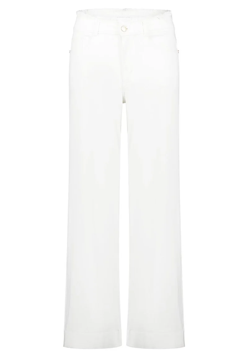High Waisted-Jeans
