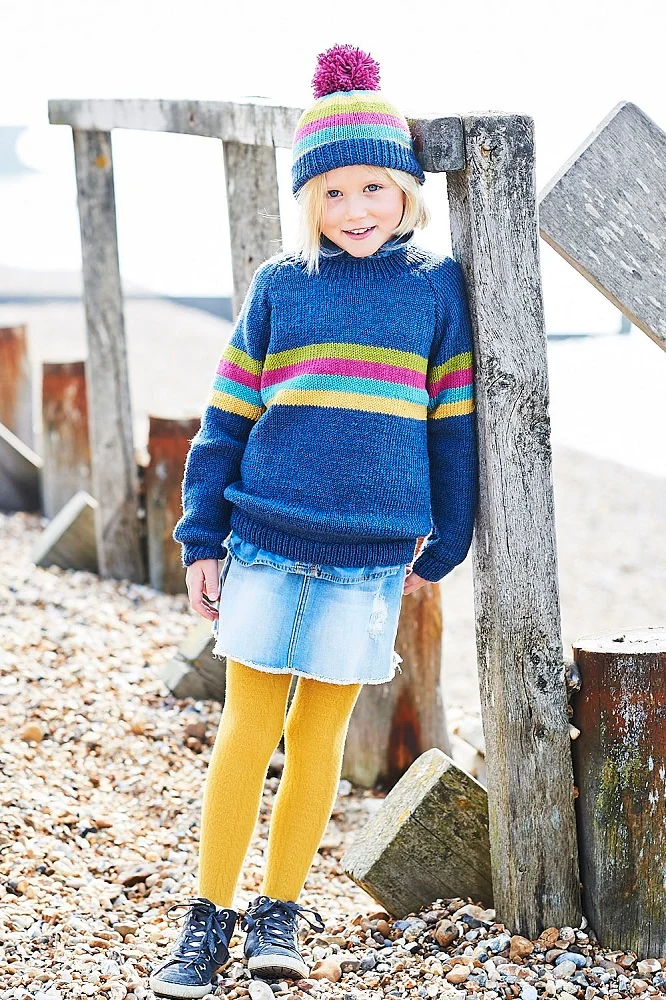 Strickanleitung Stylecraft Bellissima DK Nr. 9705: Pullover, Schal und Mütze für Mädchen