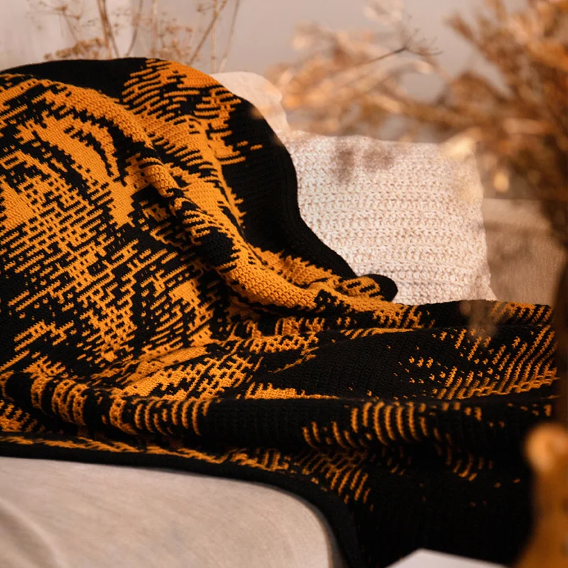Häkelpaket für die Decke „Ravishing Roar“