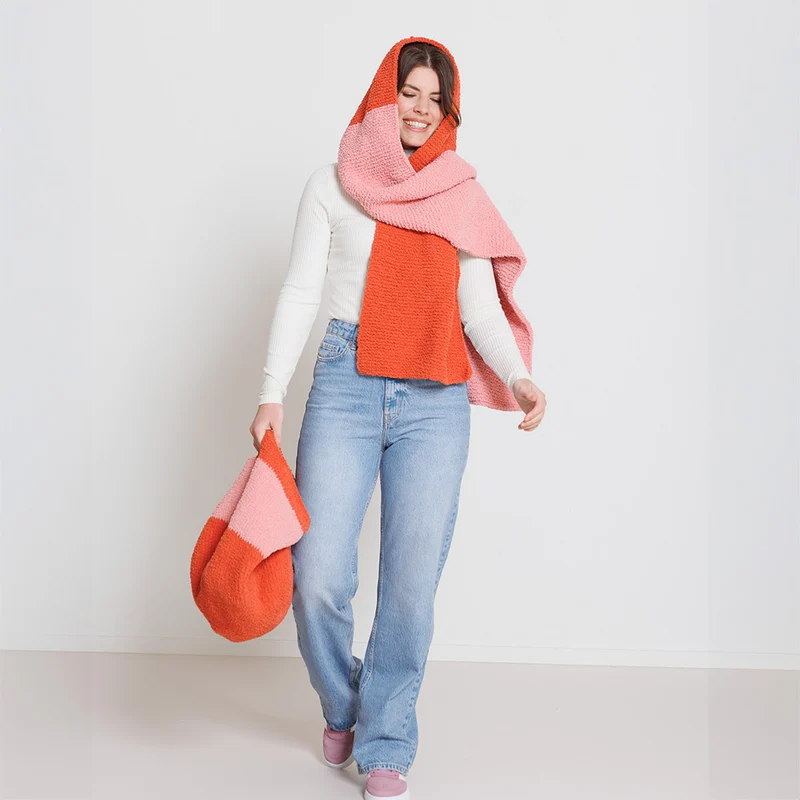 Knipmode Yarn and Colors Slouchy Pouch 2.0