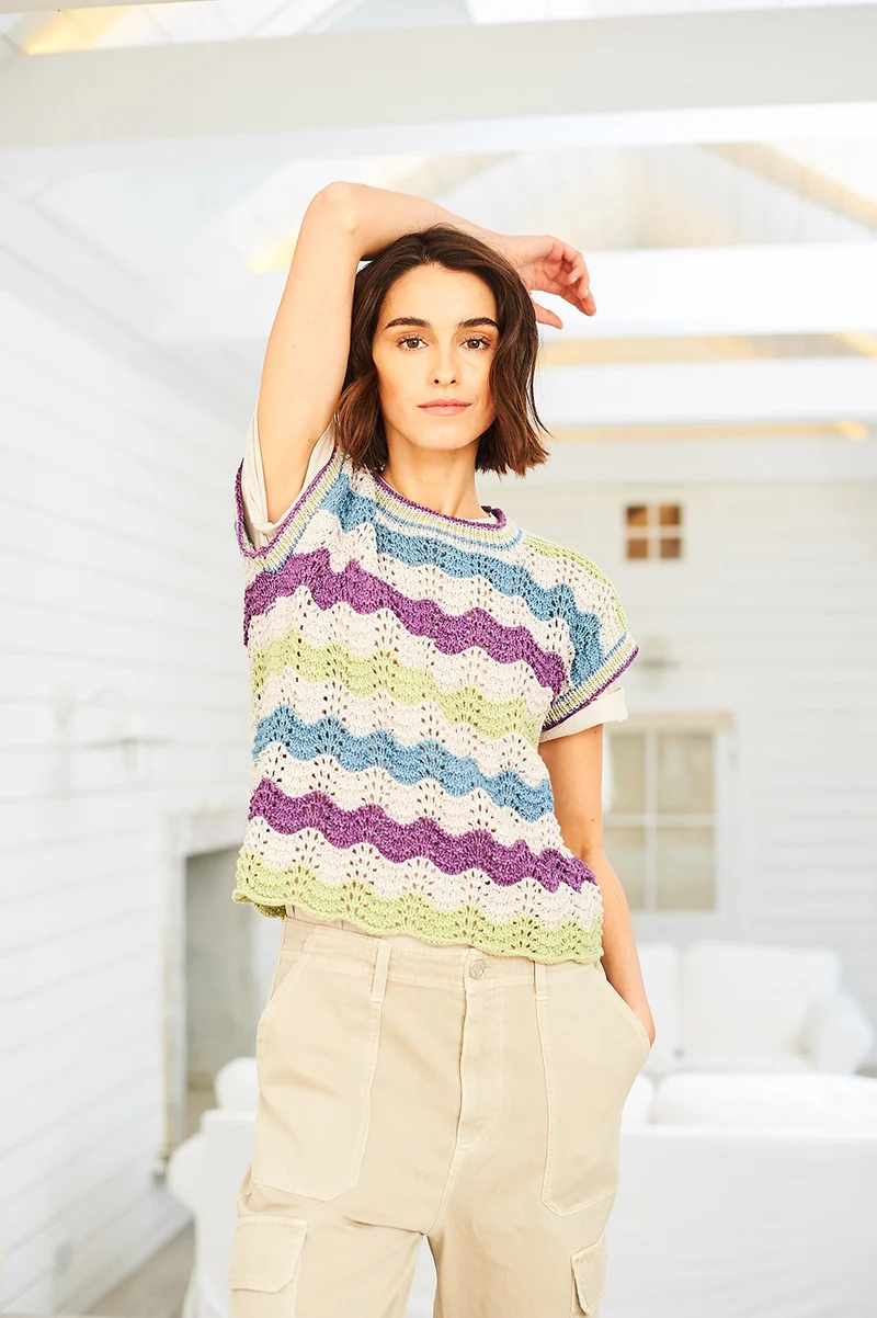 Stylecraft-Pullover, -Top und -Mütze aus ReCreate DK 10059