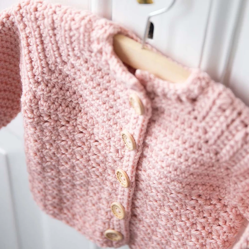 Häkelpaket für eine „Happy Baby“-Jacke