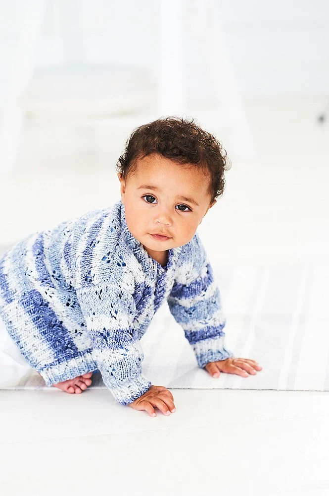 Strickanleitung Stylecraft Bambino Prints DK Nr. 9746 Babyjacken