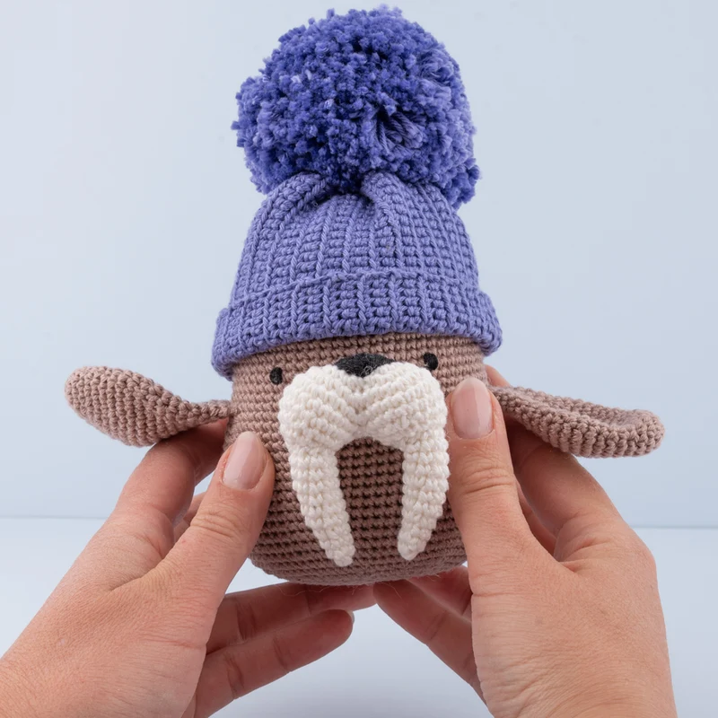 Wally, das Walross – Häkelpaket