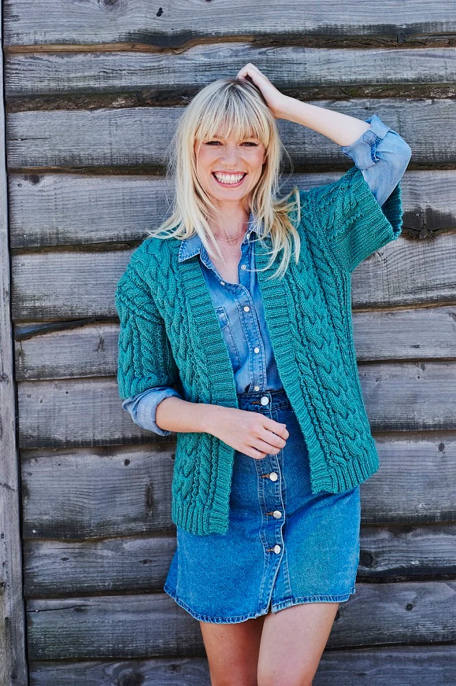 Strickanleitung Stylecraft Life Aran Nr. 9442: Strickjacke und Jacke