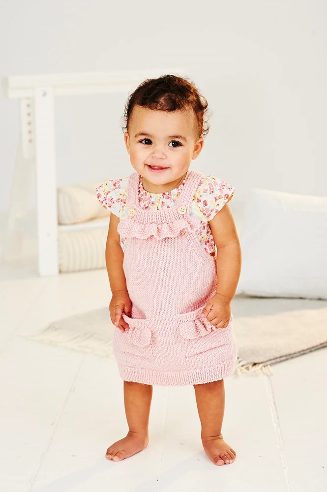 Strickanleitung Stylecraft Bambino DK Nr. 9504 – Baby- und Kleinkind-Strickjacke