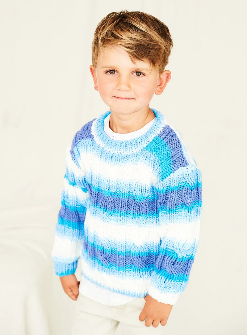Stylecraft Pullover & Strickjacke aus „Merry Go Round Chunky“ 10046