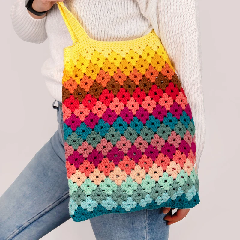 Häkelpaket für eine Regenbogen-Tasche – Studio Madelaine