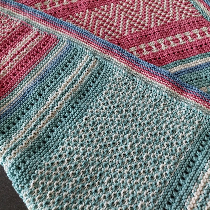 Strickanleitung für eine Babydecke „Mosaik“ (digital)