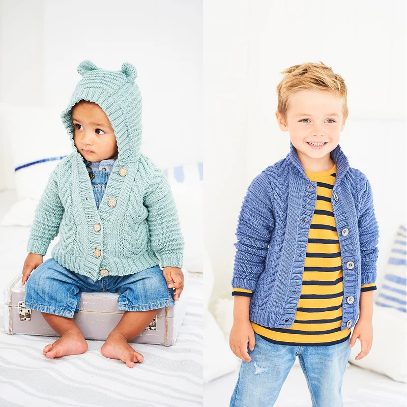 Strickanleitung Stylecraft Bambino DK Nr. 9605 Jungenjacken (digital)
