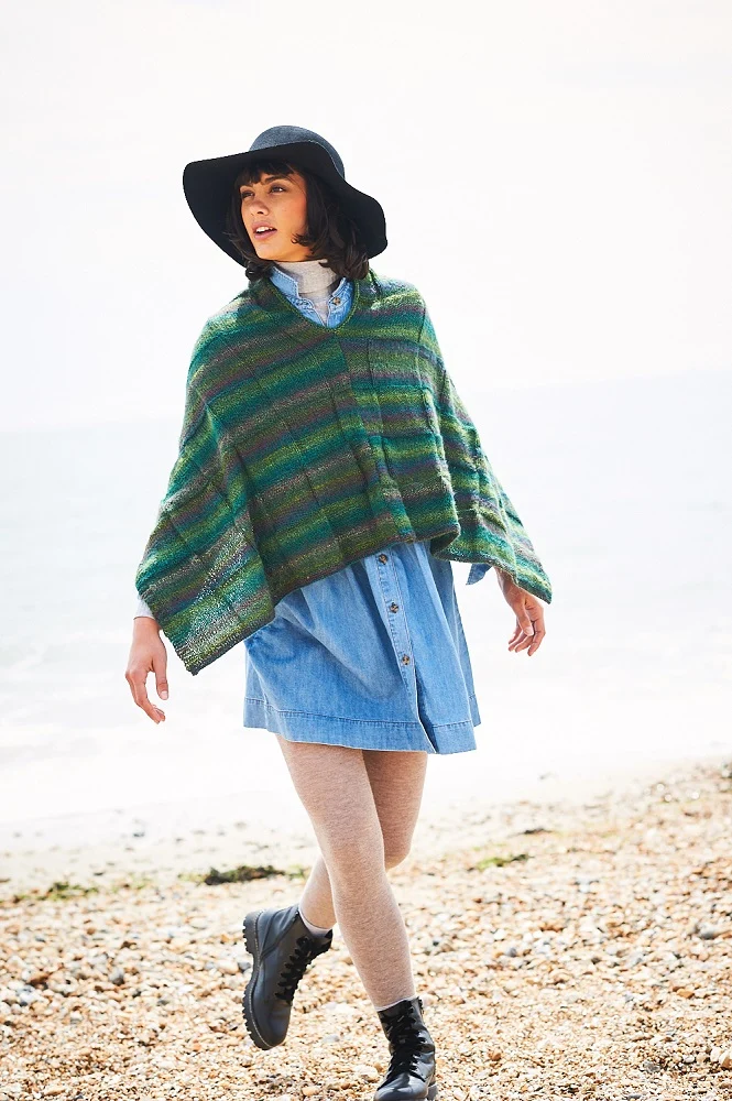 Strickanleitung Stylecraft Charm Nr. 9879 Ponchos