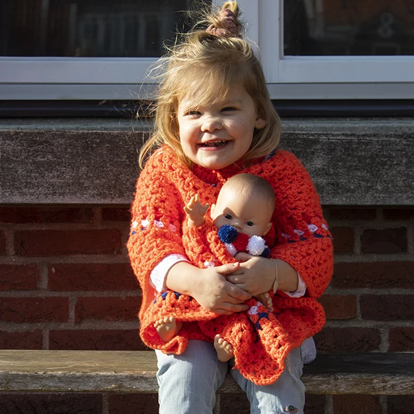 Häkelpaket für einen Babyponcho zum Königstag