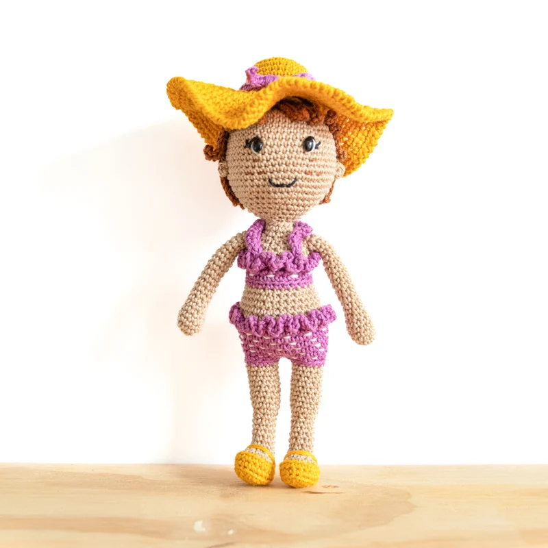 Häkelanleitung für eine Sommerpuppe