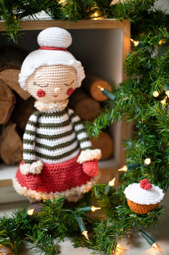 Weihnachtsmann & Weihnachtsfrau – Häkelpaket
