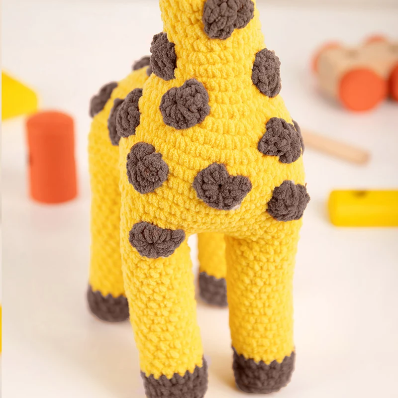 Häkelpaket „Giraffe Gigi“ – YarnZoo