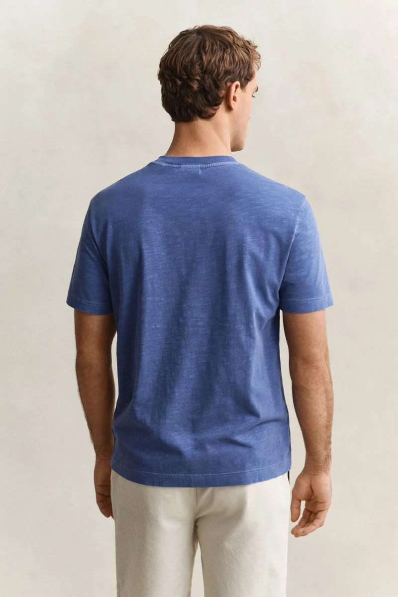 Gewaschenes T-Shirt