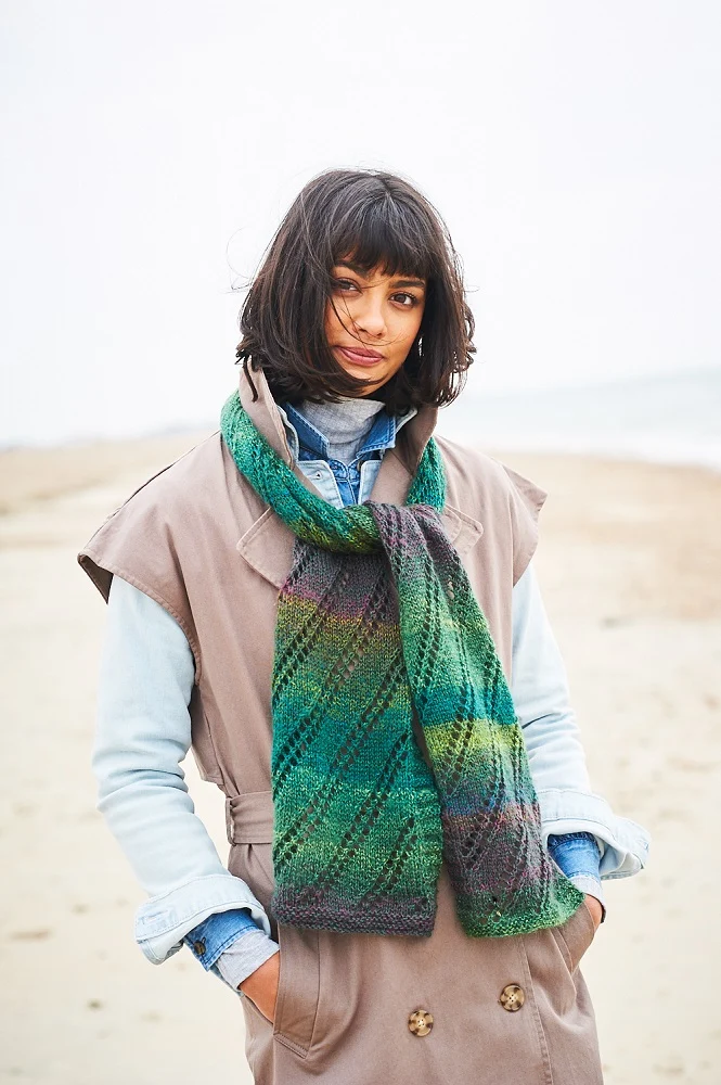 Strickanleitung Stylecraft Charm Nr. 9882 Schals