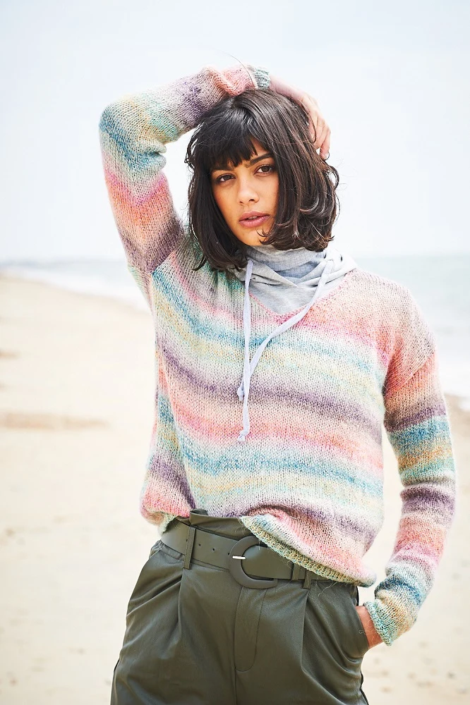 Strickanleitung Stylecraft Charm Nr. 9881: Pullover und Top