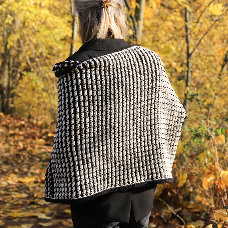 Stola „Moonlight Shadow“ – Häkelpaket