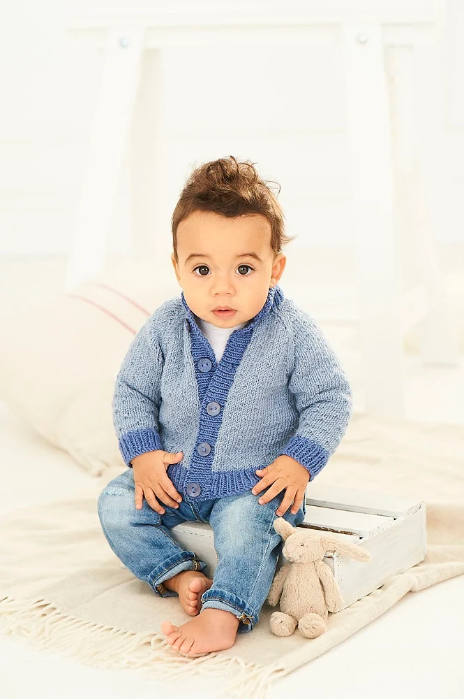 Strickanleitung Stylecraft Bambino DK Nr. 9758 Babyjacken