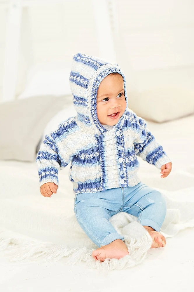 Strickanleitung Stylecraft Bambino Prints DK Nr. 9841 Baby-Pullover und Kapuzenpullover