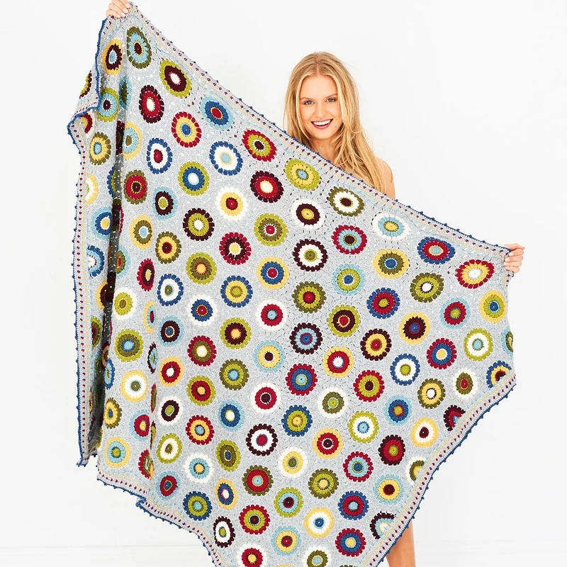 Häkelanleitung Stylecraft Bellissima DK Nr. 9613 – Blumendecke