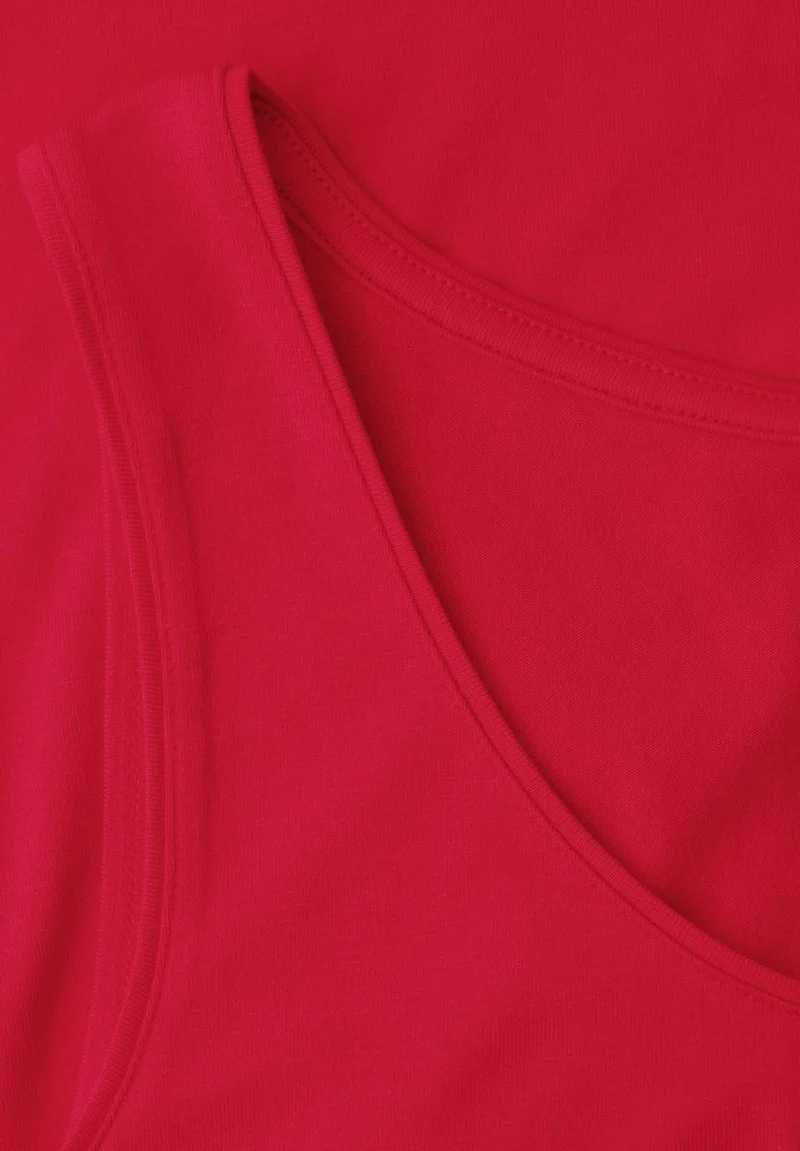 Basic Top mit Rundhals aus Jersey