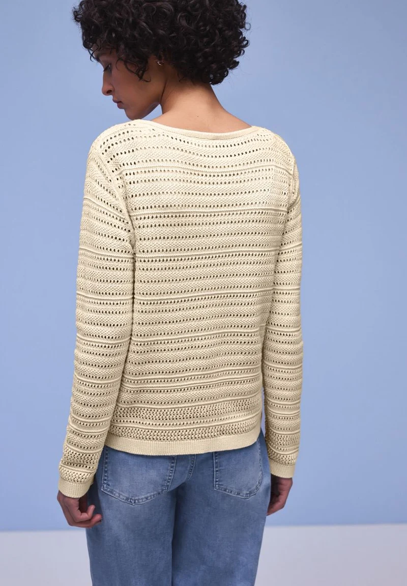 Langarm Pullover mit U-Boot-Ausschnitt