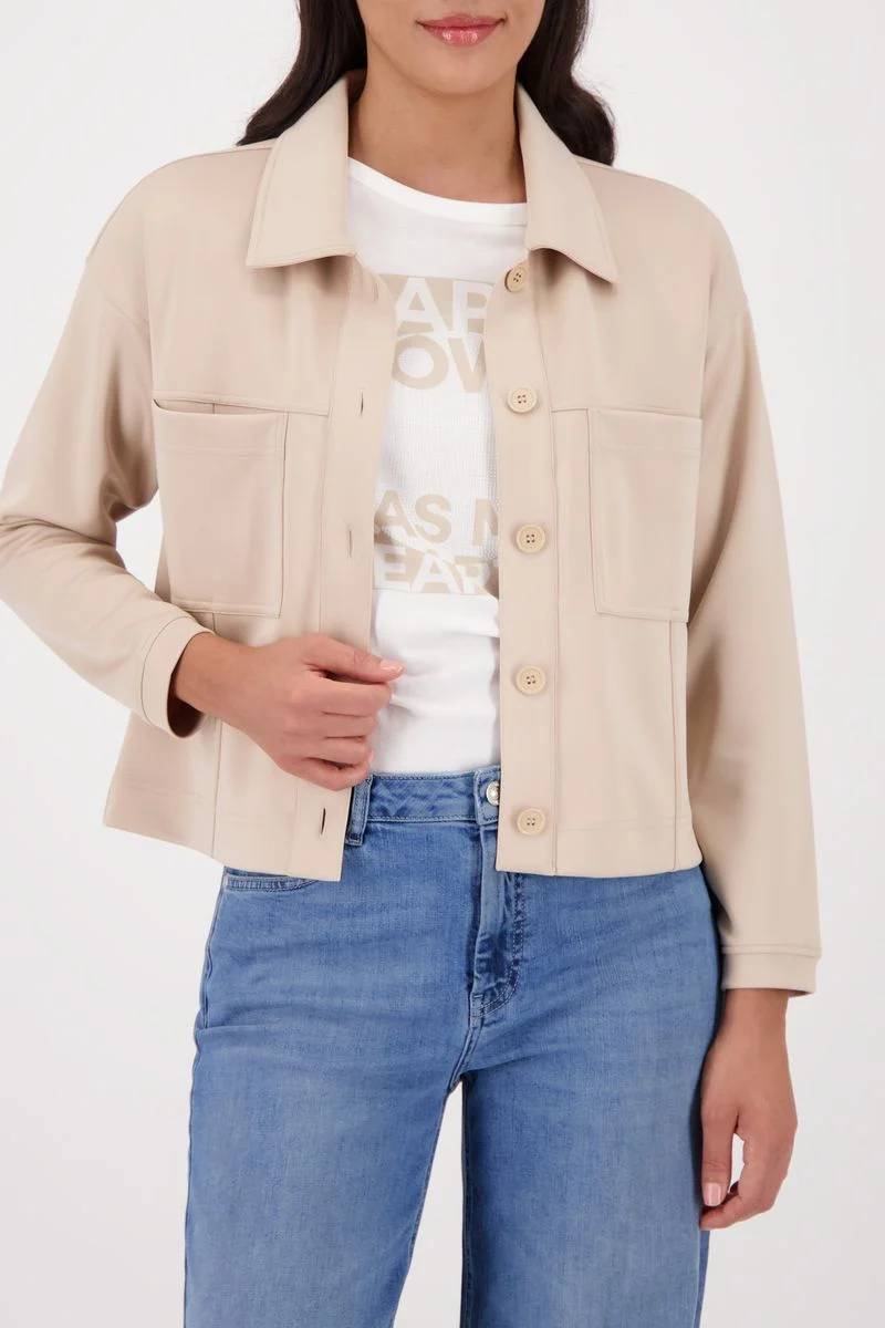 Jacke