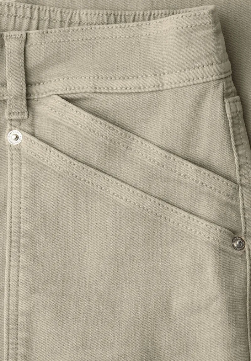 Cargo Jeans