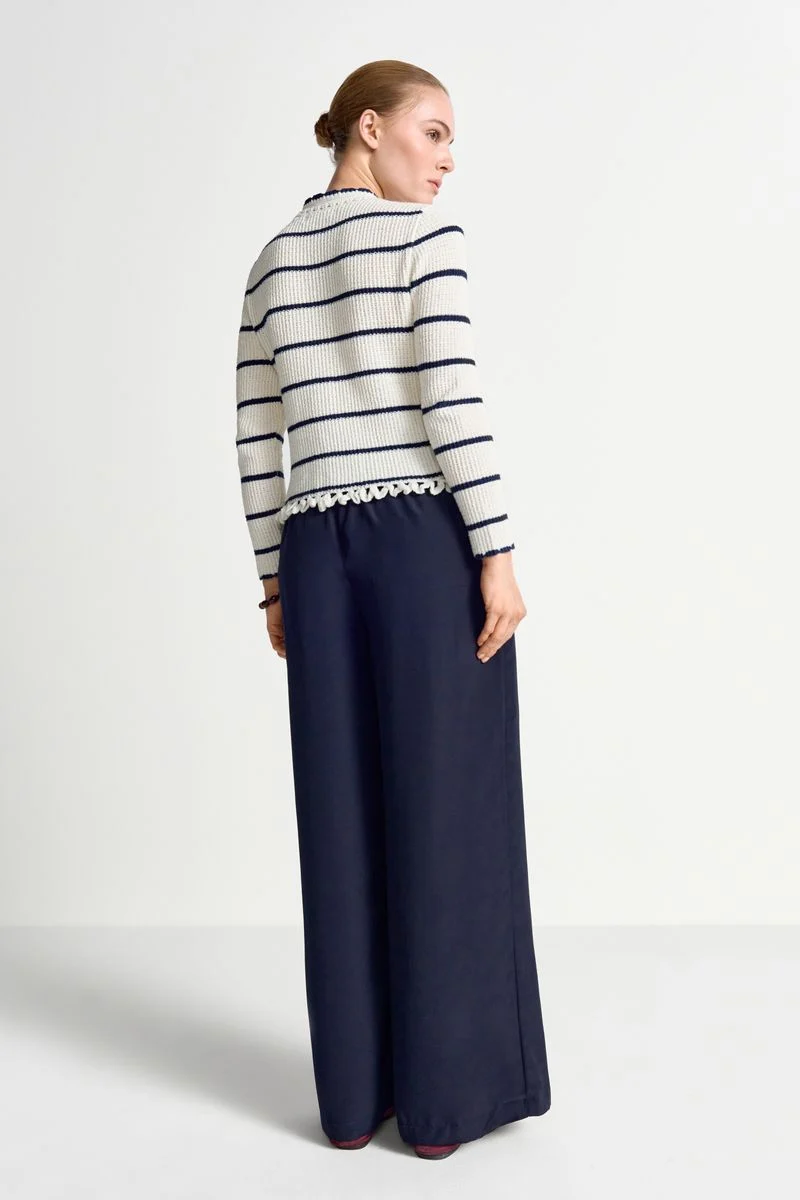 Round NK Cardi with Looped Fringes