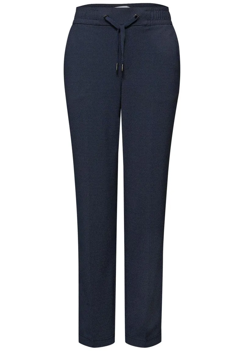 Slim Leg Hose