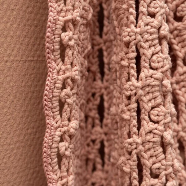 Häkelanleitung „Yarn and Colors Lots of Dots Wrap“ (digital)
