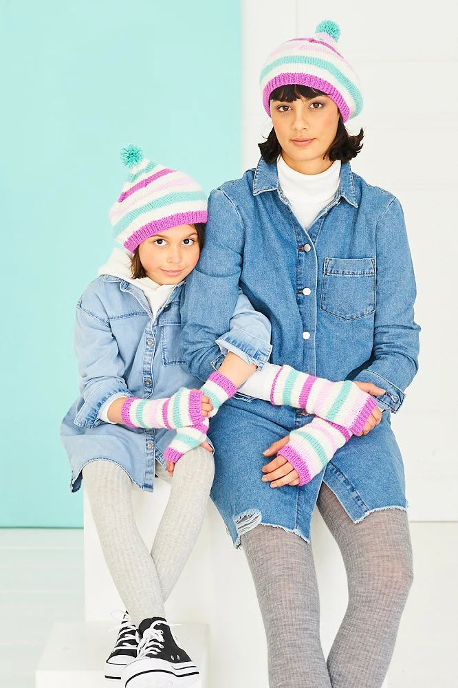 Strickanleitung Stylecraft Special DK Nr. 9765 Mützen und Schals
