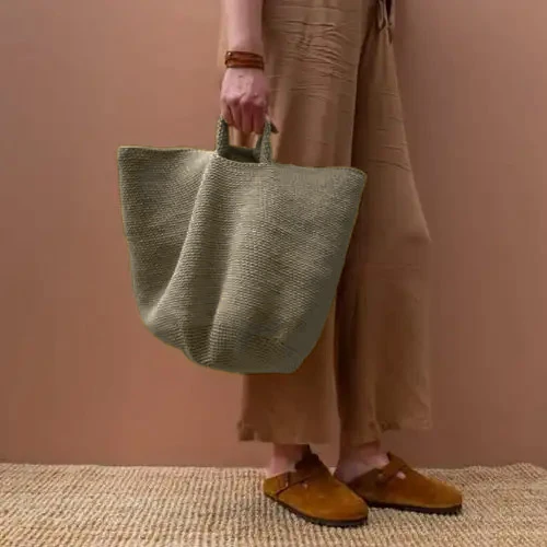 Yarn and Colors Slouchy Pouch Häkelpaket