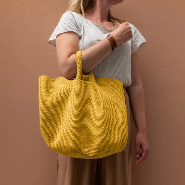 Yarn and Colors Slouchy Pouch Häkelpaket
