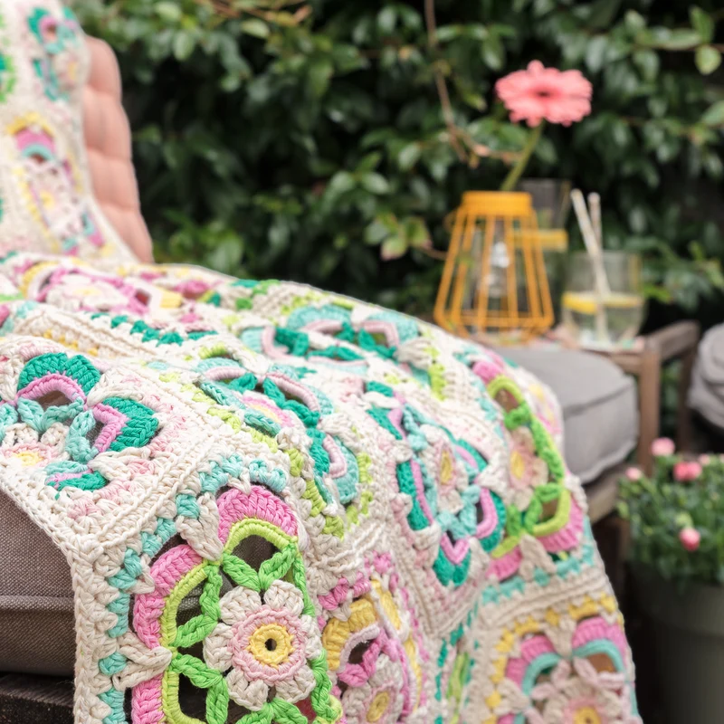 Yarn and Colors Garden Party Blanket Häkelpaket