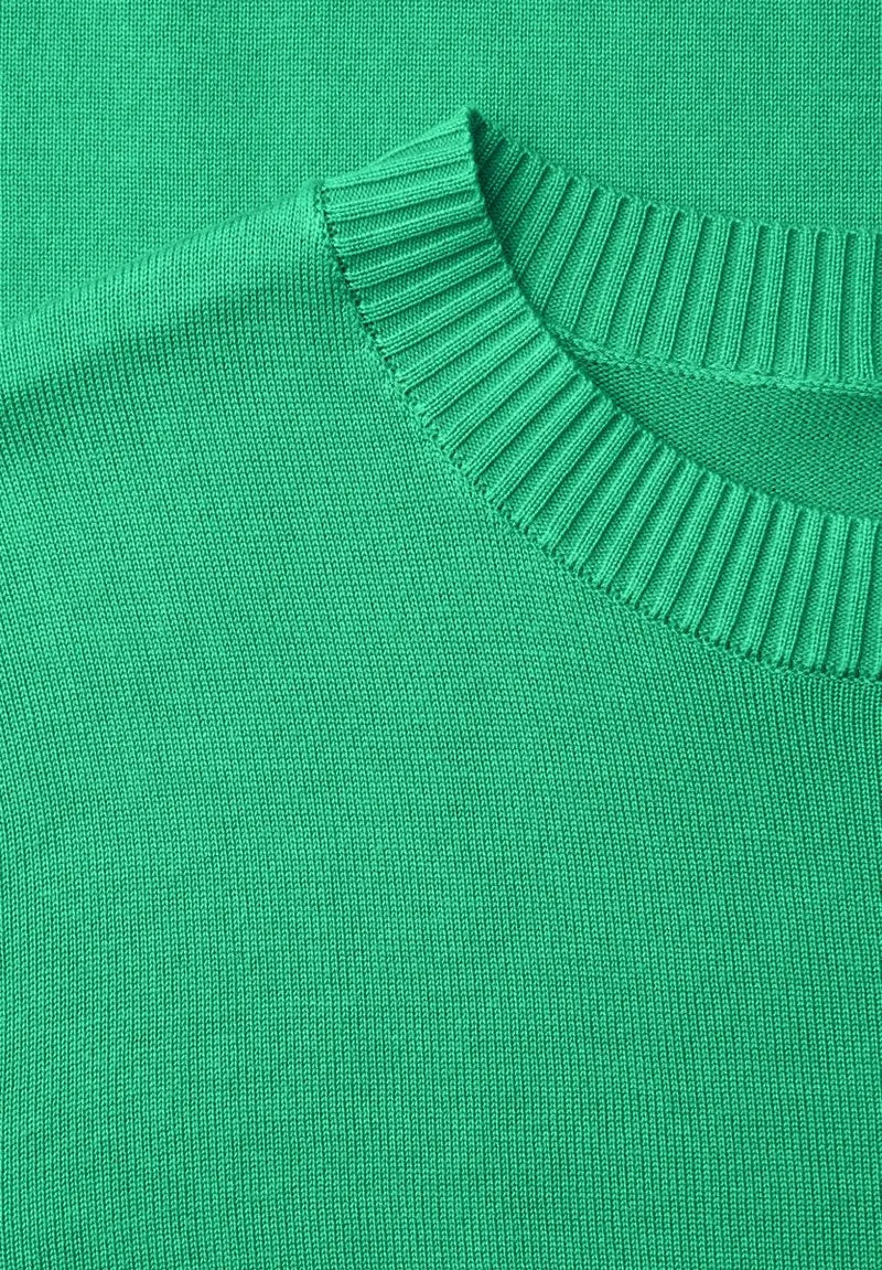 Basic Pullover