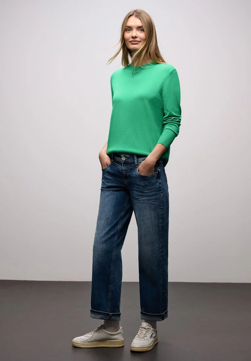 Basic Pullover